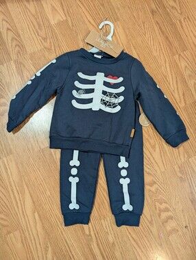 NWT Lila & Jack Kids Skeleton Sweatshirt & Joggers Set Navy with White Bones 4t